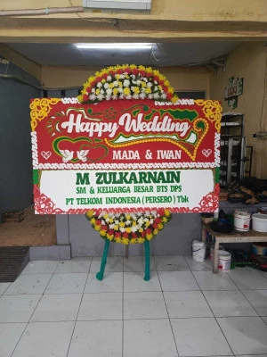 Papan Bunga di Ngadisanan Sambit
